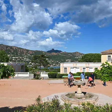 Apartment Village Cap Esterel - L'esquinade-40 By Interhome Saint-Raphael (Var)