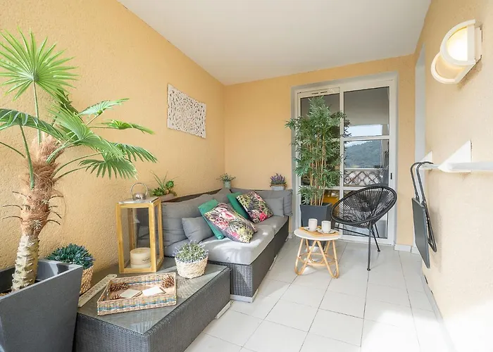 L'esquinade P3 314 By Interhome Appartamento
