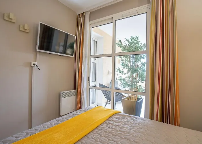 L'esquinade P3 314 By Interhome *